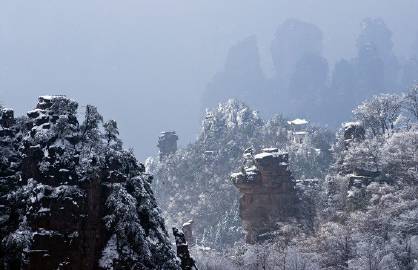 Tuyết đầu mùa tại Trương Gia Giới