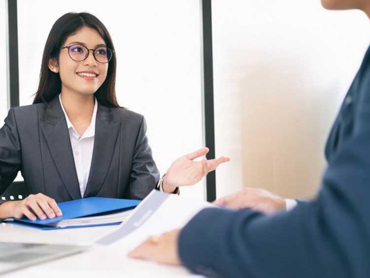 Giới thiệu bản thân phỏng vấn Bichaytamtam đăng nhập
