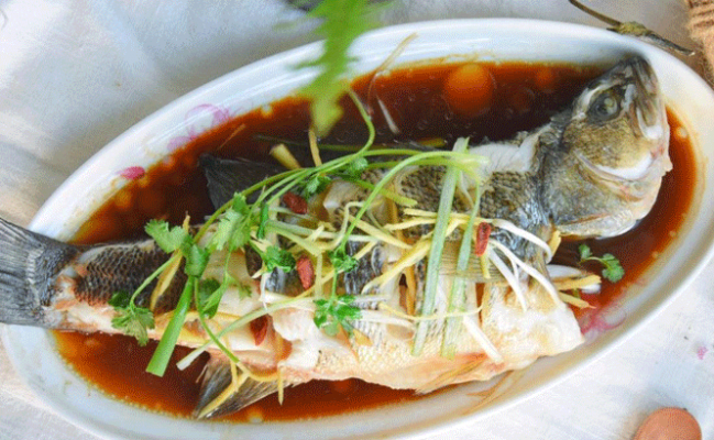 Món ăn trong Tết Nguyên Đán Trung Quốc - Món Cá