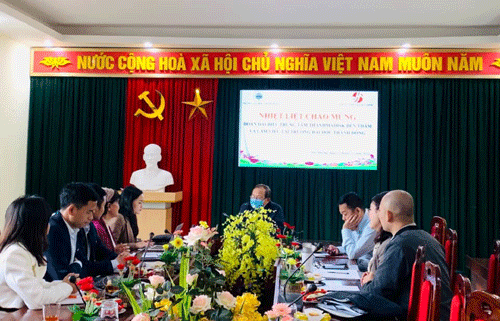 BJ888 COM hội đàm cùng đại học Thành Đông 4