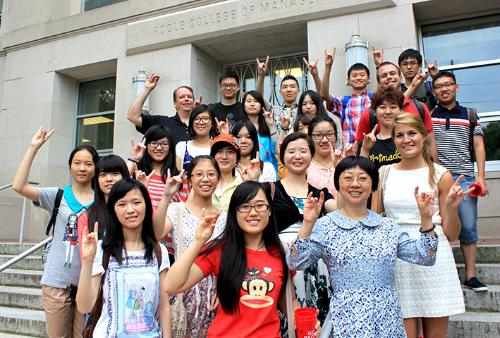 dai-hoc-tai-chinh-va-kinh-te-thuong-hai-sufe