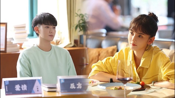 Phim Không thèm yêu đương với sếp