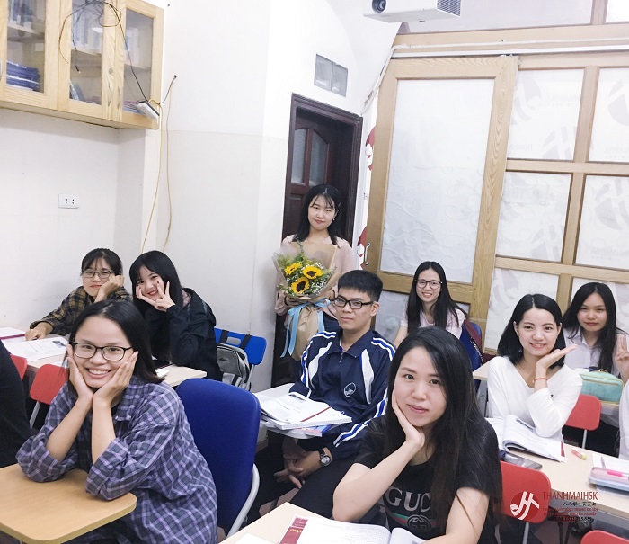 Những ưu điểm của khóa Bi88 đá gà Trung cấp tốc