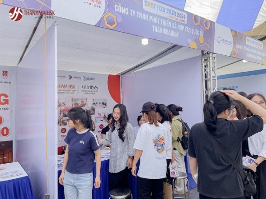 Link Trực Tiếp Đá Gà Full HD BJ88.Com BJ888 COM & Hội chợ hướng nghiệp và việc làm TMU 2024 5