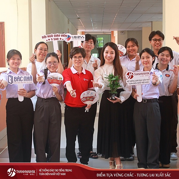 BJ888 COM cùng sinh viên USSH tạo nên kỳ thi thử Đá gà Bj88 đăng nhập thành công 1