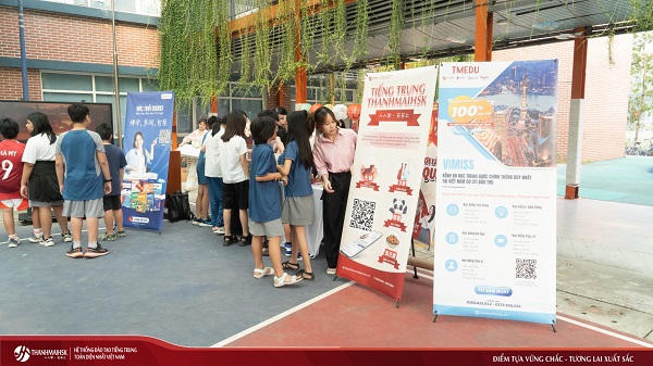 BJ888 COM tham gia "Ngày hội văn hóa quốc tế" vừa diễn ra tại Edison Schools 3