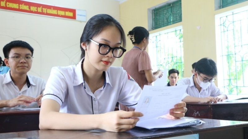 Phổ điểm các môn thi tốt nghiệp THPT năm 2025