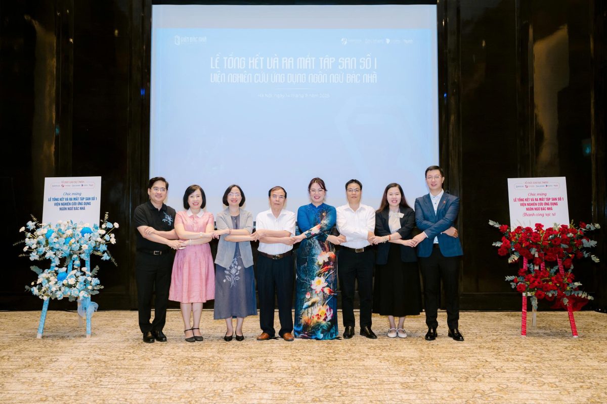 Viện Bác Nhã ra mắt Tập san khoa học số 1: