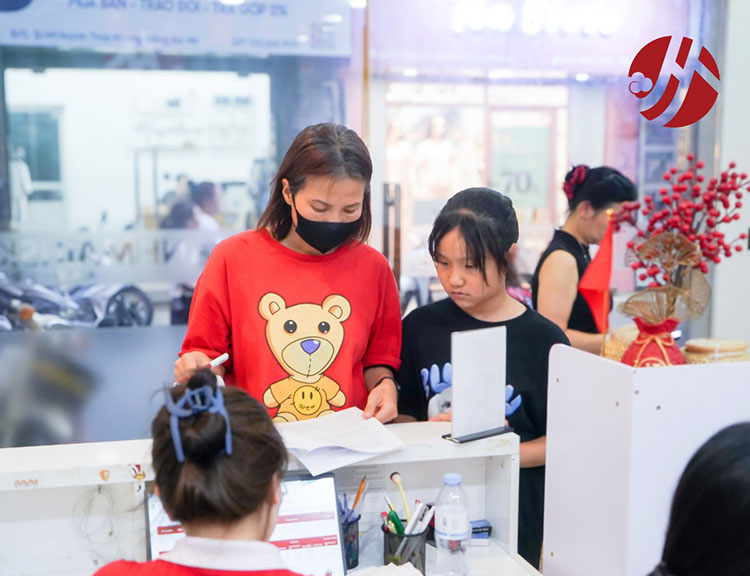 Ưu điểm khi chọn trung tâm Bi88 đá gà Trung cho trẻ em tại BJ888 COM