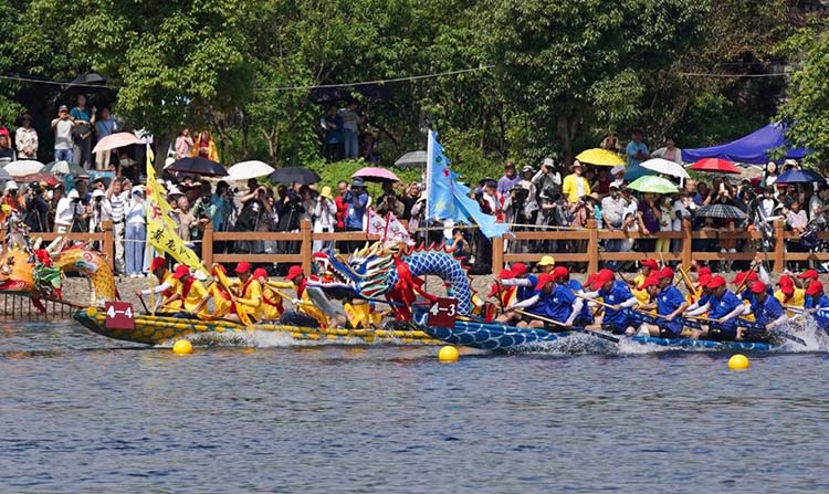 Các hoạt động đặc trưng trong ngày Tết Đoan Ngọ tại Trung Quốc